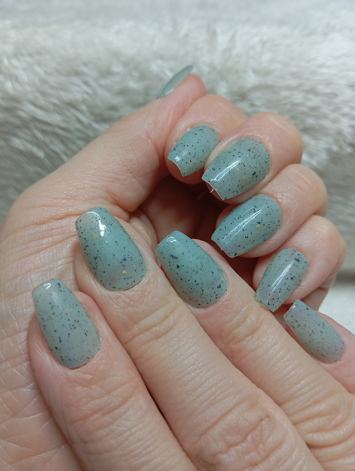 Press-on nails faites main Reims - Sauge Minérale - Glowx Nails