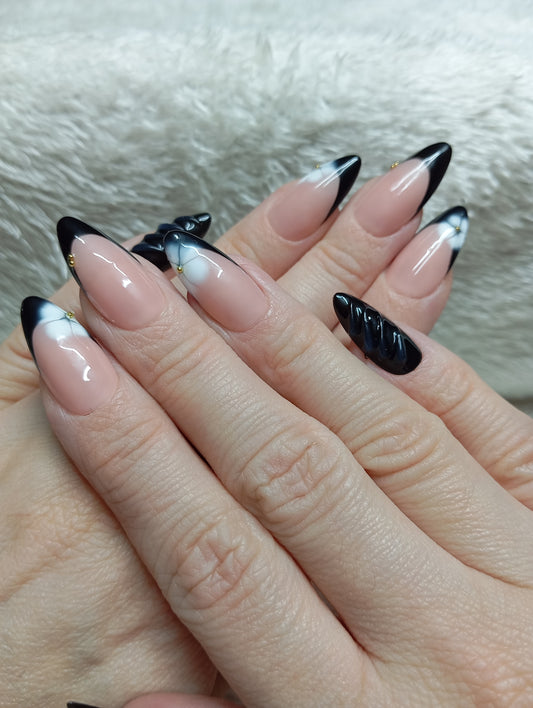 Press-on nails faites main Reims - Éclipse Noire - Glowx Nails